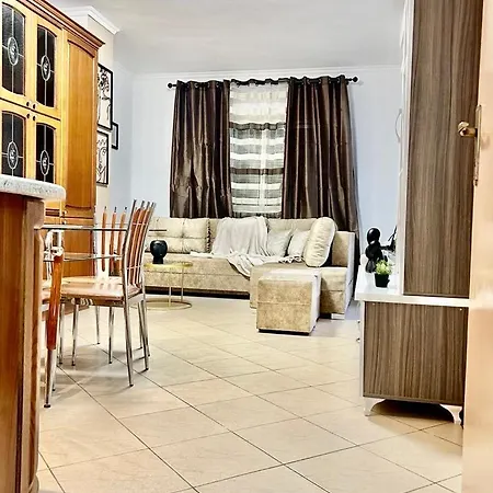 Chrigrey & Appartamento *