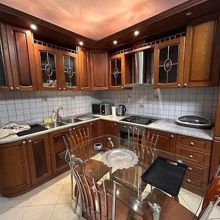 Chrigrey & Апартаменты Дуррес