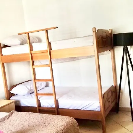 Chrigrey & Apartment *
