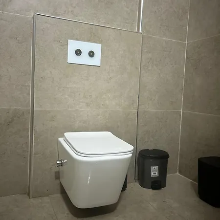 Chrigrey & Дуррес