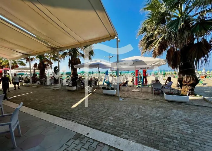 Chrigrey Apartments&durres Apartment *