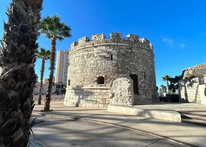 Apartment Chrigrey Apartments&durres *